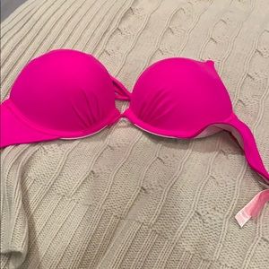 Bombshell bathingsuit